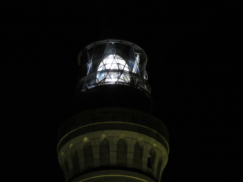 【周辺観光】「夜の角島灯台」で幻想的なクリスマスはいかがですか？