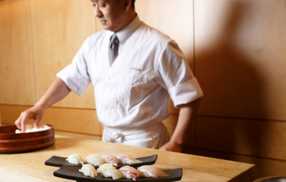 otanisanso-buffet-sushi