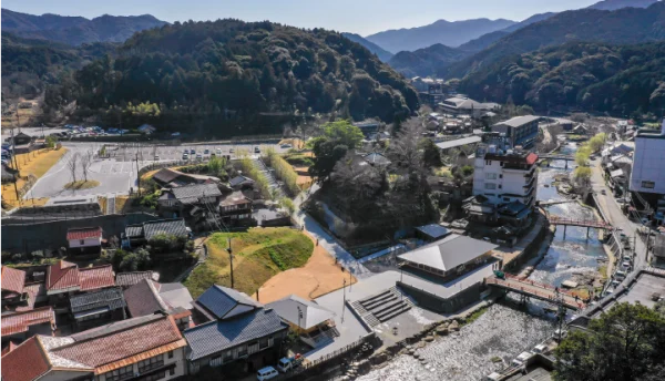 【山口観光】山口宇部空港～長門湯本温泉の直行便が運行(2024年8月2日～2025年1月31日)